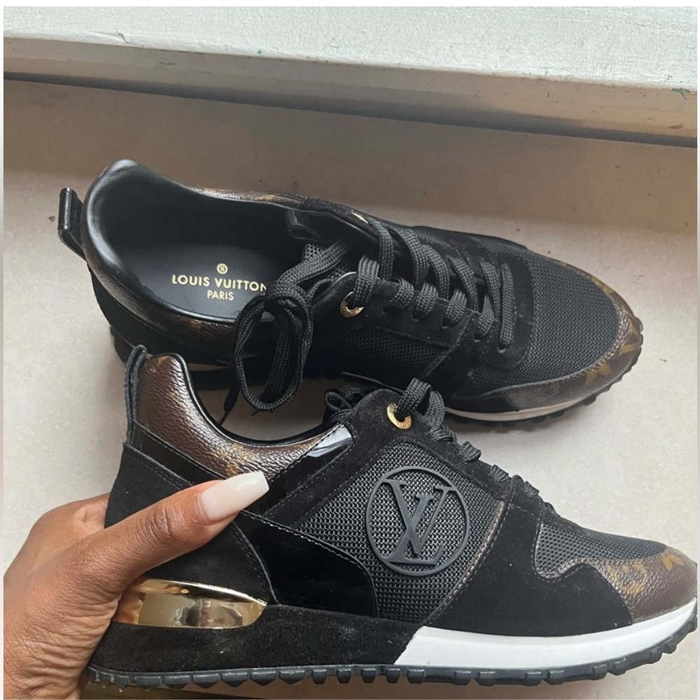 Louis Vuitton Monogram Low Top Sneakers